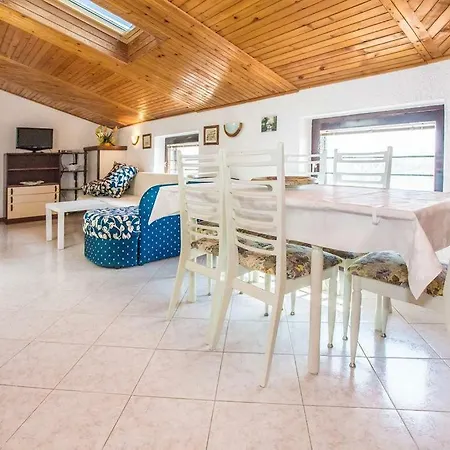 Apartman Leo * Musalez
