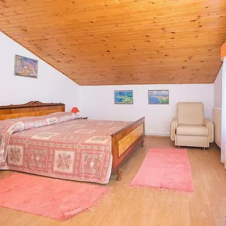 Apartament Apartman Leo Musalez