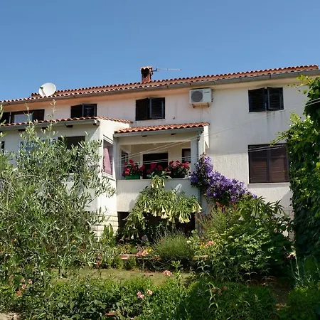 Apartman Leo